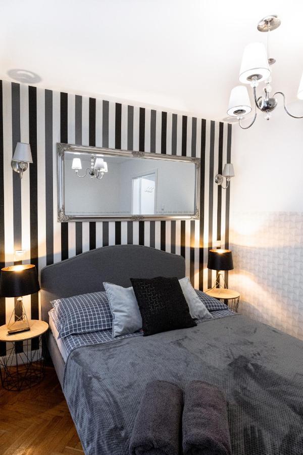 Clicktheflat Old Town Apart Rooms Varşova Dış mekan fotoğraf